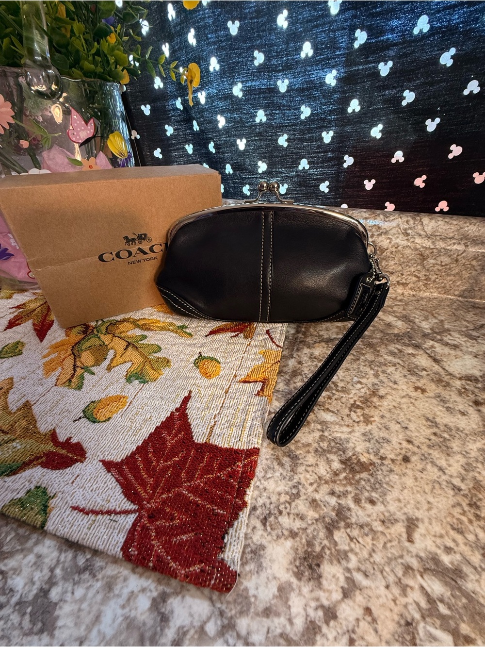 Coach Black Leather Kisslock Wristlet Clutch